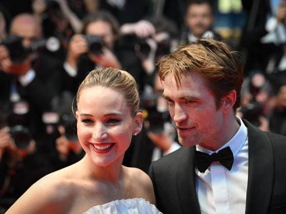 Cannes, 78th Cannes Film Festival 2025 - evening 5 - red carpet of the film Die My Love Cannes, 78th Cannes Film Festival 2025 - evening 5 - red carpet of the film Die My Love - In the photo: Robert Pattinson Jennifer Lawrence cannes France  Copyright: xIPA ABACAx
