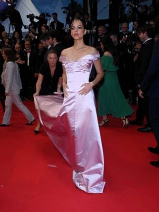 Cannes, 78th Cannes Film Festival 2025 - evening 5 - red carpet of the film Die, My Love Cannes, 78th Cannes Film Festival 2025 - evening 5 - red carpet of the film Die, My Love In the photo: Barbara Palvin Cannes France  Copyright: xIPA ABACAx