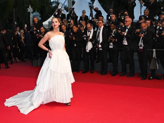 Cannes, 78th Cannes Film Festival 2025 - evening 5 - Jennifer Lawrence and Robert Pattinson on the red carpet of the film Die, My Love Cannes, 78th Cannes Film Festival 2025 - evening 5 - red carpet of the film Die, My Love . In the photo Jennifer Lawrence Cannes France  Copyright: xIPA ABACAx