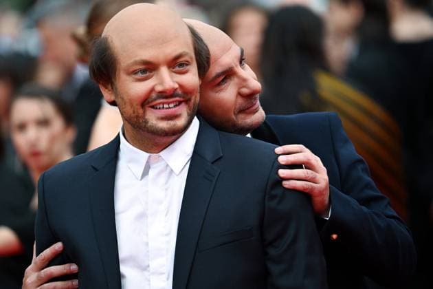 78eme Festival International du Film de Cannes Montée des marches Nouvelle Vague Festival de Cannes 2025 Red carpet Nouvelle vague Michael Youn, Kev Adams 444525 2025 05 17 France Youn, Michael Adams, Kev  Copyright: xLionelxGuericolas MPPx STAR_444525_008