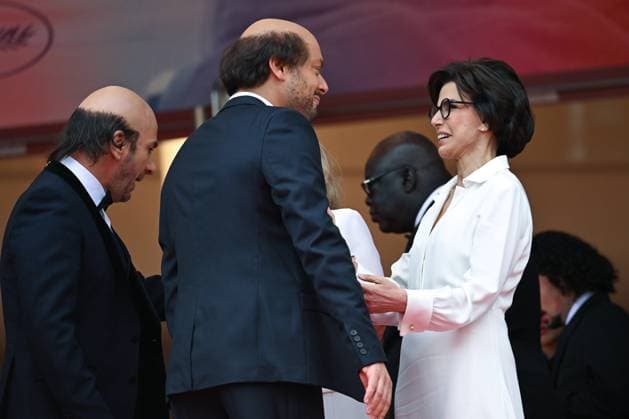 78eme Festival International du Film de Cannes Montée des marches Nouvelle Vague Festival de Cannes 2025 Red carpet Nouvelle vague Michael Youn, Kev Adams, Iris Knobloch, Rachida Dati 444525 2025 05 17 France Youn, Michael Adams, Kev  Copyright: xLionelxGuericolas MPPx STAR_444525_017