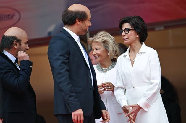 78eme Festival International du Film de Cannes Montée des marches Nouvelle Vague Festival de Cannes 2025 Red carpet Nouvelle vague Michael Youn, Kev Adams, Iris Knobloch, Rachida Dati 444525 2025 05 17 France Youn, Michael Adams, Kev  Copyright: xLionelxGuericolas MPPx STAR_444525_020