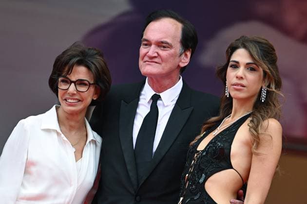 78eme Festival International du Film de Cannes Montée des marches Nouvelle Vague Festival de Cannes 2025 Red carpet Nouvelle vague Rachida Dati, Quentin Tarantino, Daniella Tarantino 444525 2025 05 17 France  Copyright: xLionelxGuericolas MPPx STAR_444525_036