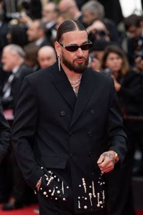 Cannes - Nouvelle Vague Red Carpet SCH attends the Nouvelle Vague (New Wave) red carpet at the 78th annual Cannes Film Festival at Palais des Festivals on May 17, 2025 in Cannes, France. Photo by Shootpix ABACAPRESS.COM Cannes France  Copyright: xShootpix ABACAx