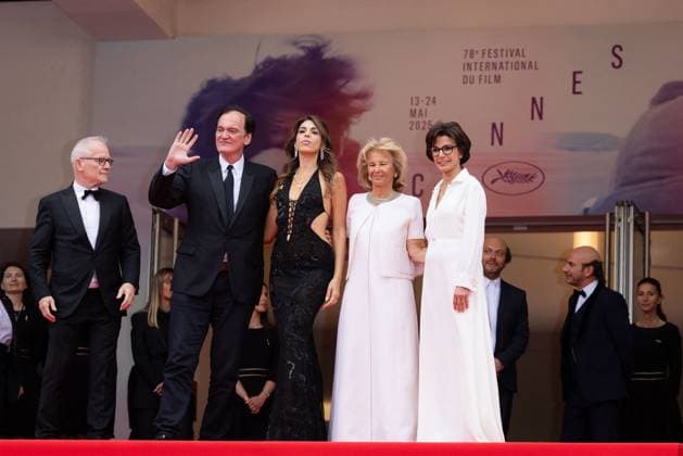 Cannes - Nouvelle Vague Red Carpet Thierry Fremaux, Cannes President Iris Knobloch, Rachida Dati, Daniella Tarantino and Quentin Tarantino attend the Nouvelle Vague (New Wave) red carpet at the 78th annual Cannes Film Festival at Palais des Festivals on May 17, 2025 in Cannes, France. Photo by Shootpix ABACAPRESS.COM Cannes France  Copyright: xShootpix ABACAx