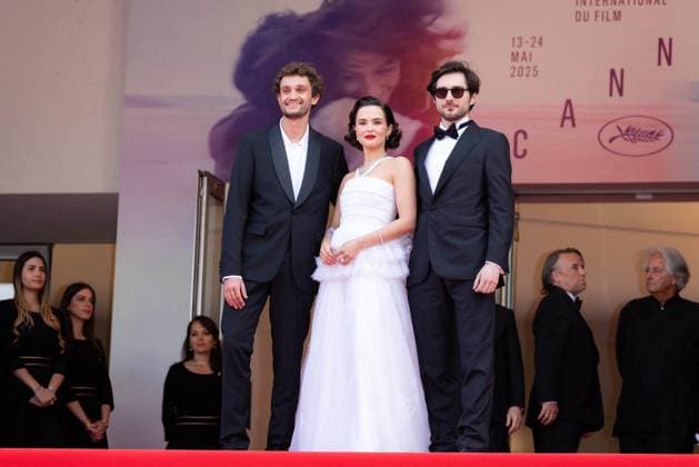 Cannes - Nouvelle Vague Red Carpet Guillaume Marbeck, Aubry Dullin attend the Nouvelle Vague (New Wave) red carpet at the 78th annual Cannes Film Festival at Palais des Festivals on May 17, 2025 in Cannes, France. Photo by Shootpix ABACAPRESS.COM Cannes France  Copyright: xShootpix ABACAx