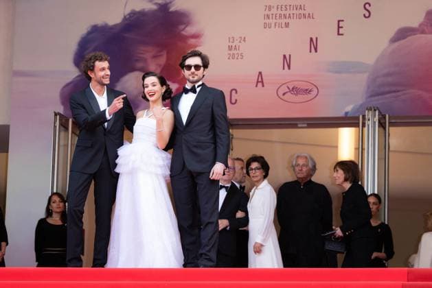 Cannes - Nouvelle Vague Red Carpet Guillaume Marbeck, Aubry Dullin attend the Nouvelle Vague (New Wave) red carpet at the 78th annual Cannes Film Festival at Palais des Festivals on May 17, 2025 in Cannes, France. Photo by Shootpix ABACAPRESS.COM Cannes France  Copyright: xShootpix ABACAx