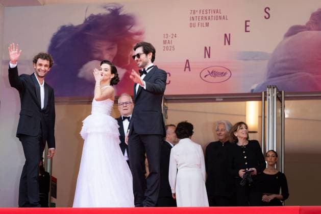 Cannes - Nouvelle Vague Red Carpet Guillaume Marbeck, Aubry Dullin attend the Nouvelle Vague (New Wave) red carpet at the 78th annual Cannes Film Festival at Palais des Festivals on May 17, 2025 in Cannes, France. Photo by Shootpix ABACAPRESS.COM Cannes France  Copyright: xShootpix ABACAx