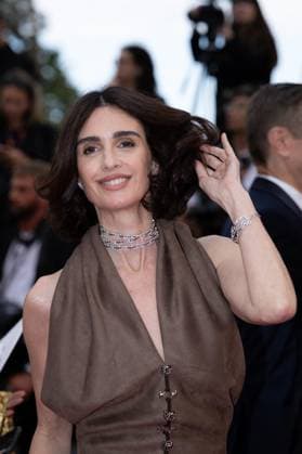 Cannes - Nouvelle Vague Red Carpet Paz Vega attends the Nouvelle Vague (New Wave) red carpet at the 78th annual Cannes Film Festival at Palais des Festivals on May 17, 2025 in Cannes, France. Photo by Shootpix ABACAPRESS.COM Cannes France  Copyright: xShootpix ABACAx