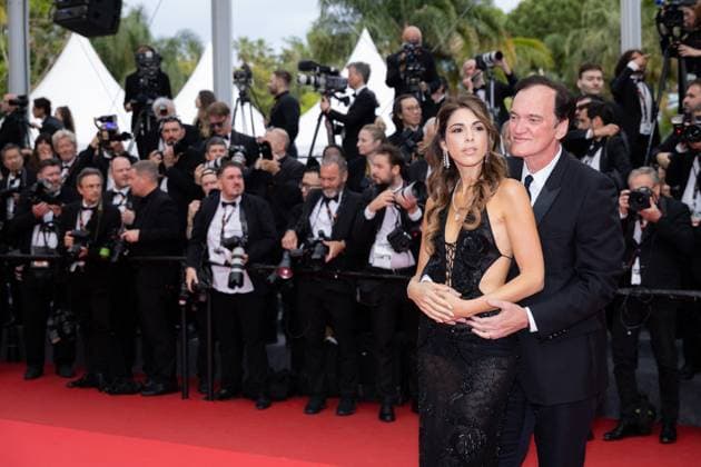 Cannes - Nouvelle Vague Red Carpet Daniella Tarantino and Quentin Tarantino attend the Nouvelle Vague (New Wave) red carpet at the 78th annual Cannes Film Festival at Palais des Festivals on May 17, 2025 in Cannes, France. Photo by Shootpix ABACAPRESS.COM Cannes France  Copyright: xShootpix ABACAx