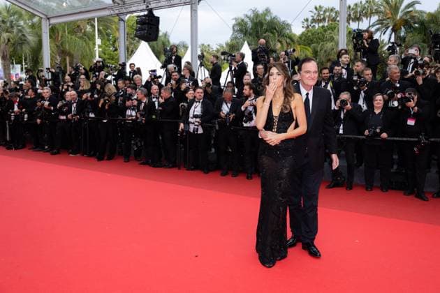 Cannes - Nouvelle Vague Red Carpet Daniella Tarantino and Quentin Tarantino attend the Nouvelle Vague (New Wave) red carpet at the 78th annual Cannes Film Festival at Palais des Festivals on May 17, 2025 in Cannes, France. Photo by Shootpix ABACAPRESS.COM Cannes France  Copyright: xShootpix ABACAx