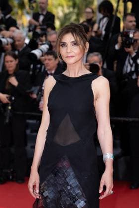 Cannes - Nouvelle Vague Red Carpet Clotilde Courau attends the Nouvelle Vague (New Wave) red carpet at the 78th annual Cannes Film Festival at Palais des Festivals on May 17, 2025 in Cannes, France. Photo by Shootpix ABACAPRESS.COM Cannes France  Copyright: xShootpix ABACAx