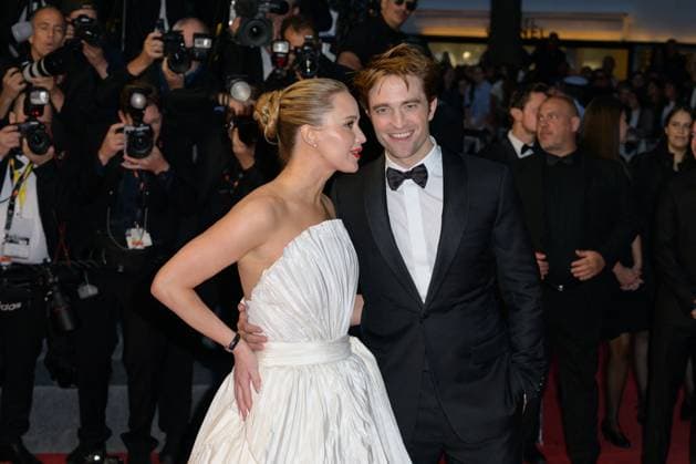 Cannes Die My Love Red Carpet NG Jennifer Lawrence and Robert Pattinson attending the ‘Die My Love’ Screening and Red Carpet at Palais Des Festivals in Cannes, France on May 17 2025 as part of the 78th Cannes Film Festival. Photo by Nicolas Genin ABACAPRESS.COM Cannes France  Copyright: xGeninxNicolas ABACAx