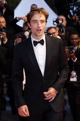Die My Love red carpet Robert Pattinson attend the Die My Love red carpet at the 78th annual Cannes Film Festival at Palais des Festivals on May 17, 2025 in Cannes, France.  Copyright: x Chassery+Courdjix
