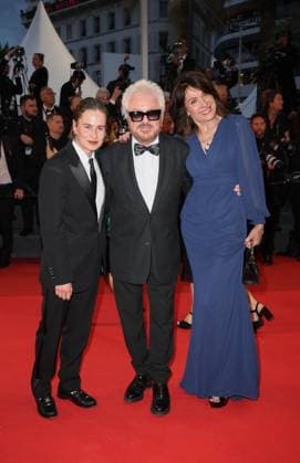 Die My Love Red Carpet at the 78th Annual Cannes Film Festival Christine and the Queens, Marc Cerrone and Jill Cerrone - Die My Love Red Carpet at the 78th Annual Cannes Film Festival in Cannes, France on May 17, 2025.  Copyright: x Chassery+Courdjix