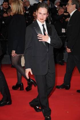Die My Love Red Carpet at the 78th Annual Cannes Film Festival Rahim Redcar aka Christine and the Queens - Die My Love Red Carpet at the 78th Annual Cannes Film Festival in Cannes, France on May 17, 2025.  Copyright: x Chassery+Courdjix