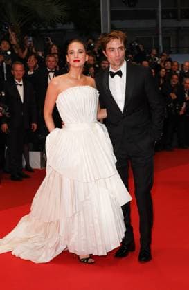 Die My Love Red Carpet at the 78th Annual Cannes Film Festival Jennifer Lawrence, Robert Pattinson - Die My Love Red Carpet at the 78th Annual Cannes Film Festival in Cannes, France on May 17, 2025.  Copyright: x Chassery+Courdjix