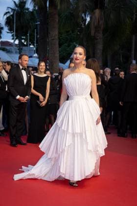Die My Love Red Carpet - The 78th Annual Cannes Film Festival Jennifer Lawrence attend the Die My Love red carpet during The 78th Annual Cannes Film Festival at Palais des Festivals on May 17, 2025 in Cannes, France.  Copyright: xKazukoxWakayamax