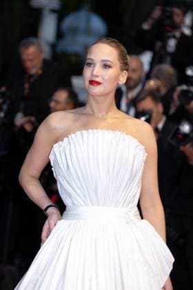 Die My Love Red Carpet - The 78th Annual Cannes Film Festival Jennifer Lawrence attend the Die My Love red carpet during The 78th Annual Cannes Film Festival at Palais des Festivals on May 17, 2025 in Cannes, France.  Copyright: xKazukoxWakayamax