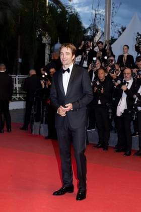 Die My Love Red Carpet - The 78th Annual Cannes Film Festival Robert Pattinson attend the Die My Love red carpet during The 78th Annual Cannes Film Festival at Palais des Festivals on May 17, 2025 in Cannes, France.  Copyright: xKazukoxWakayamax