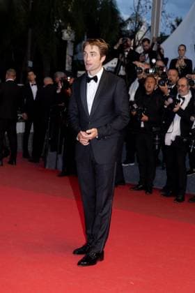 Die My Love Red Carpet - The 78th Annual Cannes Film Festival Robert Pattinson attend the Die My Love red carpet during The 78th Annual Cannes Film Festival at Palais des Festivals on May 17, 2025 in Cannes, France.  Copyright: xKazukoxWakayamax