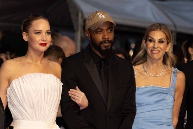 Die My Love Red Carpet - The 78th Annual Cannes Film Festival Justine Ciarrocchi, Jennifer Lawrence, Sissy Spacek, Robert Pattinson, Lynne Ramsay, LaKeith Stanfield, Andrea Calderwood, Molly Smith, Trent Luckinbill and Thad Luckinbill attend the Die My Love red carpet during The 78th Annual Cannes Film Festival at Palais des Festivals on May 17, 2025 in Cannes, France. Copyright: xKazukoxWakayamax