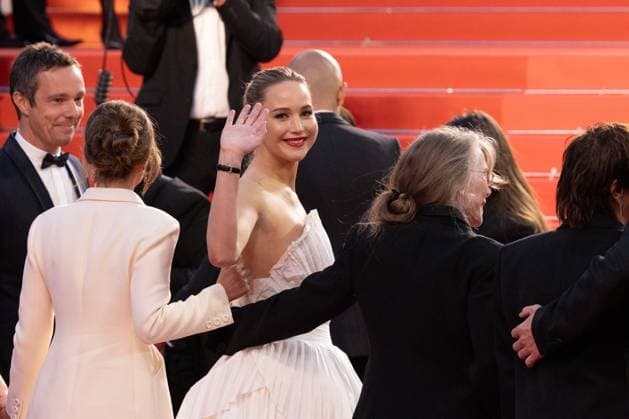 Die My Love Red Carpet - The 78th Annual Cannes Film Festival Jennifer Lawrence attend the Die My Love red carpet during The 78th Annual Cannes Film Festival at Palais des Festivals on May 17, 2025 in Cannes, France.  Copyright: xKazukoxWakayamax