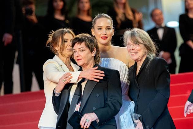 Die, My Love premiere in Cannes Molly Smith, Jennifer Lawrence and Sissy Spacek at the Die, My Love Premiere during the 78th Cannes Film Festival held at Palais des Festivals on May 17, 2025 in Cannes, France. CAP KA Kristina Afanasyeva Cannes Alpes-Maritimes France Copyright: xKristinaxAfanasyeva CapitalxPicturesx