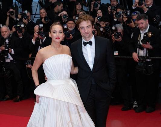 Die My Love Premiere at 78th Festival de Cannes - Cannes, France CANNES, FRANCE. May 17, 2025: Jennifer Lawrence & Robert Pattinson at the premiere for Die My Love at the 78th Festival de Cannes. Picture: Paul Smith Featureflash Cannes France  Copyright: xPaulxSmithx xFeatureflashx