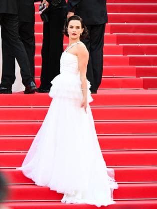 Cannes, 78th Cannes Film Festival 2025 - evening 5 - red carpet of the film Die, My Love Cannes, 78th Cannes Film Festival 2025 - evening 5 - red carpet of the film Die, My Love . In the photo Zoey Deutch Cannes France  Copyright: xIPA ABACAx