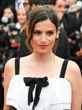 Cannes, 78th Cannes Film Festival 2025 - evening 5 - I Beauty Cannes, 78th Cannes Film Festival 2025 - evening 5 - red carpet of the film Nouvelle Vague In the photo: Alma Jodorowsky cannes France  Copyright: xIPA ABACAx