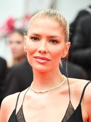 Cannes, 78th Cannes Film Festival 2025 - evening 5 - I Beauty Cannes, 78th Cannes Film Festival 2025 - evening 5 - red carpet of the film Nouvelle Vague In the photo: Elena Perminova cannes France  Copyright: xIPA ABACAx