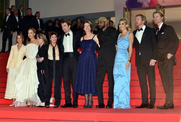 May 17, 2025, Cannes, France: CANNES, FRANCE - MAY 17: LaKeith Stanfield, Jennifer Lawrence, Lynne Ramsay, Robert Pattinson and Sissy Spacek attend the Die My Love red carpet at the 78th annual Cannes Film Festival at Palais des Festivals on May 17, 2025 in Cannes, Franceattend the Die My Love red carpet at the 78th annual Cannes Film Festival at Palais des Festivals on May 17, 2025 in Cannes, France Cannes France - ZUMAi09_ 20250517_zaf_i09_053 Copyright: xFrederickxInjimbertx