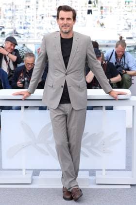 Cannes L inconnu De La Grande Arche Photocall JD Claes Bang attend the L inconnu De La Grande Arche Photocall at the 78th annual Cannes Film Festival at Palais des Festivals on May 17, 2025 in Cannes, France. Photo by Jerome Domine ABACAPRESS.COM Cannes France  Copyright: xDominexJerome ABACAx