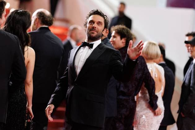 Pio Marmaï Montée des marches du film Le roi soleil lors du 78ème Festival International du Film de Cannes, au Palais des Festivals à Cannes Le 17 mai 2025 Jacovides Moreau Bestimage Red carpet for the movie Le roi soleil during the 78th Cannes International Film Festival at the Palais des Festivals in Cannes, France On may 17th 2025  Copyright: xJACOVIDES-MOREAUx xBESTIMAGExJACOVIDES-MOREAUx xBESTIMAGEx