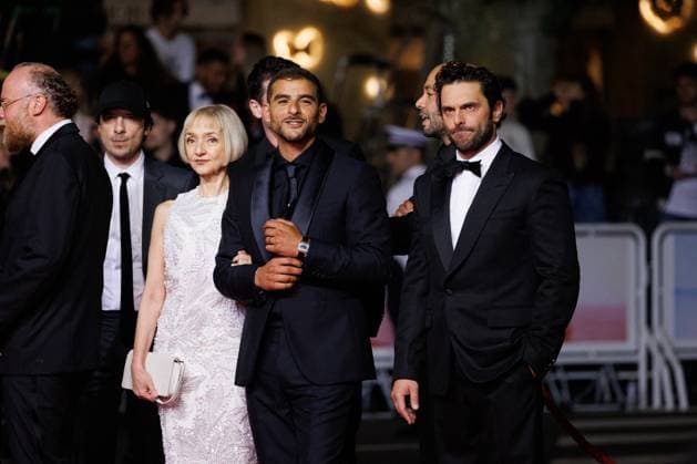Vincent Maël Cardona, Maria de Medeiros, Sofiane Zermani, Toufik Ayadi, Pio Marmaï Montée des marches du film Le roi soleil lors du 78ème Festival International du Film de Cannes, au Palais des Festivals à Cannes Le 17 mai 2025 Jacovides Moreau Bestimage Red carpet for the movie Le roi soleil during the 78th Cannes International Film Festival at the Palais des Festivals in Cannes, France On may 17th 2025 unknown  Copyright: xJACOVIDES-MOREAUx xBESTIMAGExJACOVIDES-MOREAUx xBESTIMAGEx