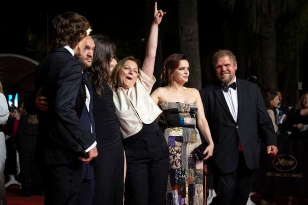 Montée des marches du film Le roi soleil lors du 78ème Festival International du Film de Cannes Jean Baptiste Durand, Roxane Mesquida Montée des marches du film Le roi soleil lors du 78ème Festival International du Film de Cannes, au Palais des Festivals à Cannes Le 17 mai 2025 Olivier Borde Bestimage Red carpet for the movie Le roi soleil during the 78th Cannes International Film Festival at the Palais des Festivals in Cannes, France On may 17th 2025 Cannes France  Copyright: xOLIVIERxBORDEx xBESTIMAGExOLIVIERxBORDEx xBESTIMAGEx