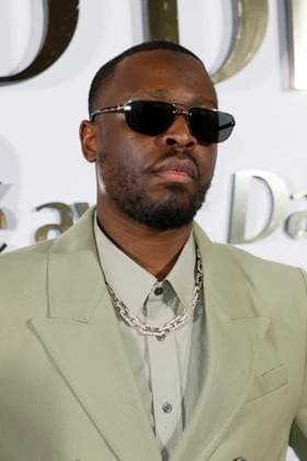 Internationale Filmfestspiele von Cannes, Le Grand Diner-Dadju Cannes - Le Grand Diner-Dadju At Carlton Dadju Djuna Nsungula arrives to Hotel Carlton Beach to attending Le Grand Diner-Dadju ahead the 78th annual Cannes Film Festival on May 17, 2025 in Cannes, France. Photo by Marco Piovanotto ABACAPRESS.COM Cannes France  Copyright: xPiovanottoxMarco ABACAx