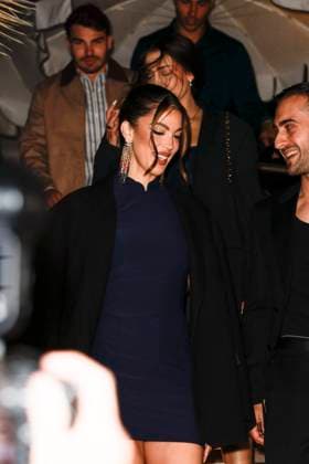 Internationale Filmfestspiele von Cannes, Le Grand Diner-Dadju Cannes - Iris Mittenaere And Antoine Dupont At Le Grand Diner-Dadju At Carlton Iris Mittenaere, Antoine Dupont arrive to Hotel Carlton Beach to attending Le Grand Diner-Dadju ahead the 78th annual Cannes Film Festival on May 17, 2025 in Cannes, France. Photo by Marco Piovanotto ABACAPRESS.COM Cannes France  Copyright: xPiovanottoxMarco ABACAx