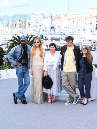 Cannes, 78th Cannes Film Festival 2025 - day 5 - Photocall of the film Die My Love Cannes, 78th Cannes Film Festival 2025 - day 5 - Photocall of the film Die My Love . In the photo LaKeith Stanfield, Jennifer Lawrence, Lynne Ramsay, Robert Pattinson, Sissy Spacek Cannes France France  Copyright: xIPA ABACAx