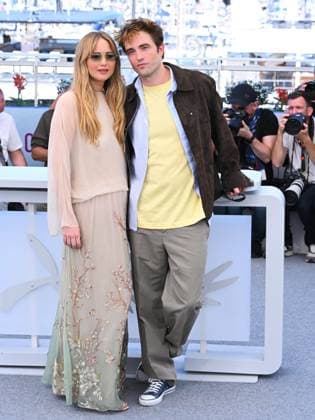 Cannes, 78th Cannes Film Festival 2025 - day 5 - Photocall of the film Die My Love Cannes, 78th Cannes Film Festival 2025 - day 5 - Photocall of the film Die My Love . In the photo Jennifer Lawrence, Robert Pattinson Cannes France France  Copyright: xIPA ABACAx