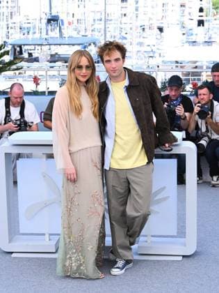 Cannes, 78th Cannes Film Festival 2025 - day 5 - Photocall of the film Die My Love Cannes, 78th Cannes Film Festival 2025 - day 5 - Photocall of the film Die My Love . In the photo Jennifer Lawrence, Robert Pattinson Cannes France France  Copyright: xIPA ABACAx