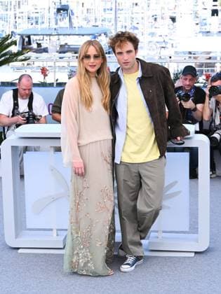 Cannes, 78th Cannes Film Festival 2025 - day 5 - Photocall of the film Die My Love Cannes, 78th Cannes Film Festival 2025 - day 5 - Photocall of the film Die My Love . In the photo Jennifer Lawrence, Robert Pattinson Cannes France France  Copyright: xIPA ABACAx