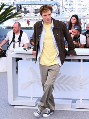 Cannes, 78th Cannes Film Festival 2025 - day 5 - Photocall of the film Die My Love Cannes, 78th Cannes Film Festival 2025 - day 5 - Photocall of the film Die My Love . In the photo Robert Pattinson Cannes France France  Copyright: xIPA ABACAx