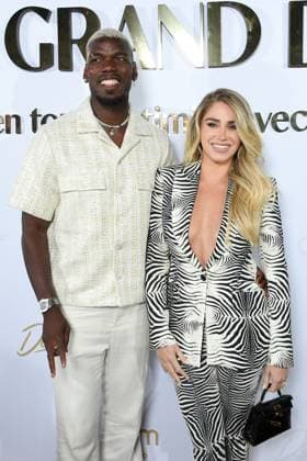Le Grand Diner en toute intimite with Dadju Paul Pogba and Maria Zulay Salaues at the photocall of Le Grand Diner en toute intimite with Dadju on the beach of the Carlton Hotel during the 78th Cannes International Film Festival, France, May 17, 2025 Lionel Urman Bestimage  Copyright: xLIONELxURMANxx xBESTIMAGExLIONELxURMANxx xBESTIMAGEx