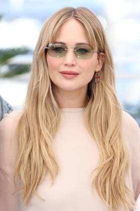 Cannes - Die My Love Photocall Jennifer Lawrence posing during the Die My Love photocall at the 78th annual Cannes Film Festival at Palais des Festivals on May 18, 2025 in Cannes, France. Photo by Jerome Domine ABACAPRESS.COM Cannes France  Copyright: xDominexJerome ABACAx