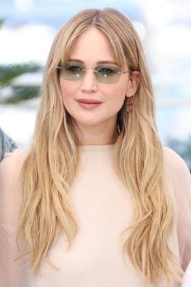 Cannes - Die My Love Photocall Jennifer Lawrence posing during the Die My Love photocall at the 78th annual Cannes Film Festival at Palais des Festivals on May 18, 2025 in Cannes, France. Photo by Jerome Domine ABACAPRESS.COM Cannes France  Copyright: xDominexJerome ABACAx