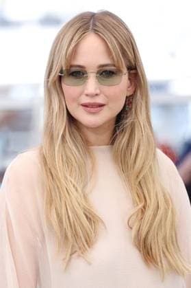 Cannes - Die My Love Photocall Jennifer Lawrence posing during the Die My Love photocall at the 78th annual Cannes Film Festival at Palais des Festivals on May 18, 2025 in Cannes, France. Photo by Jerome Domine ABACAPRESS.COM Cannes France  Copyright: xDominexJerome ABACAx