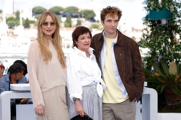 Jennifer Lawrence, Lynne Ramsay and Robert Pattinson at the photocall for the feature film Die, My Love at the Festival de Cannes 2025 78 Cannes International Film Festival at the Palais des Festivals Cannes, 18 05 2025 Foto:xD.xBedrosianx xFuturexImagex die_5510
