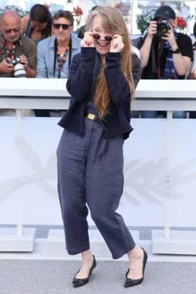 Cannes - Die My Love Photocall Sissy Spacek posing during the Die My Love photocall at the 78th annual Cannes Film Festival at Palais des Festivals on May 18, 2025 in Cannes, France. Photo by Jerome Domine ABACAPRESS.COM Cannes France  Copyright: xDominexJerome ABACAx